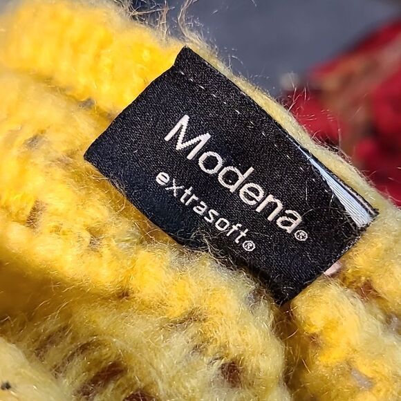 Modena Yellow Knitted Scarf - Picture 4 of 5